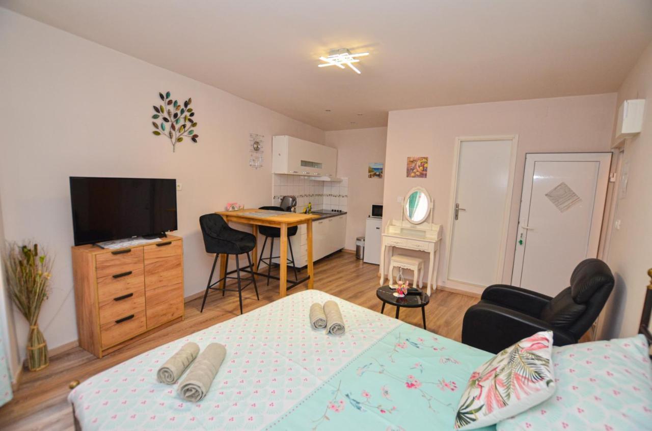 Klaudia Apartment